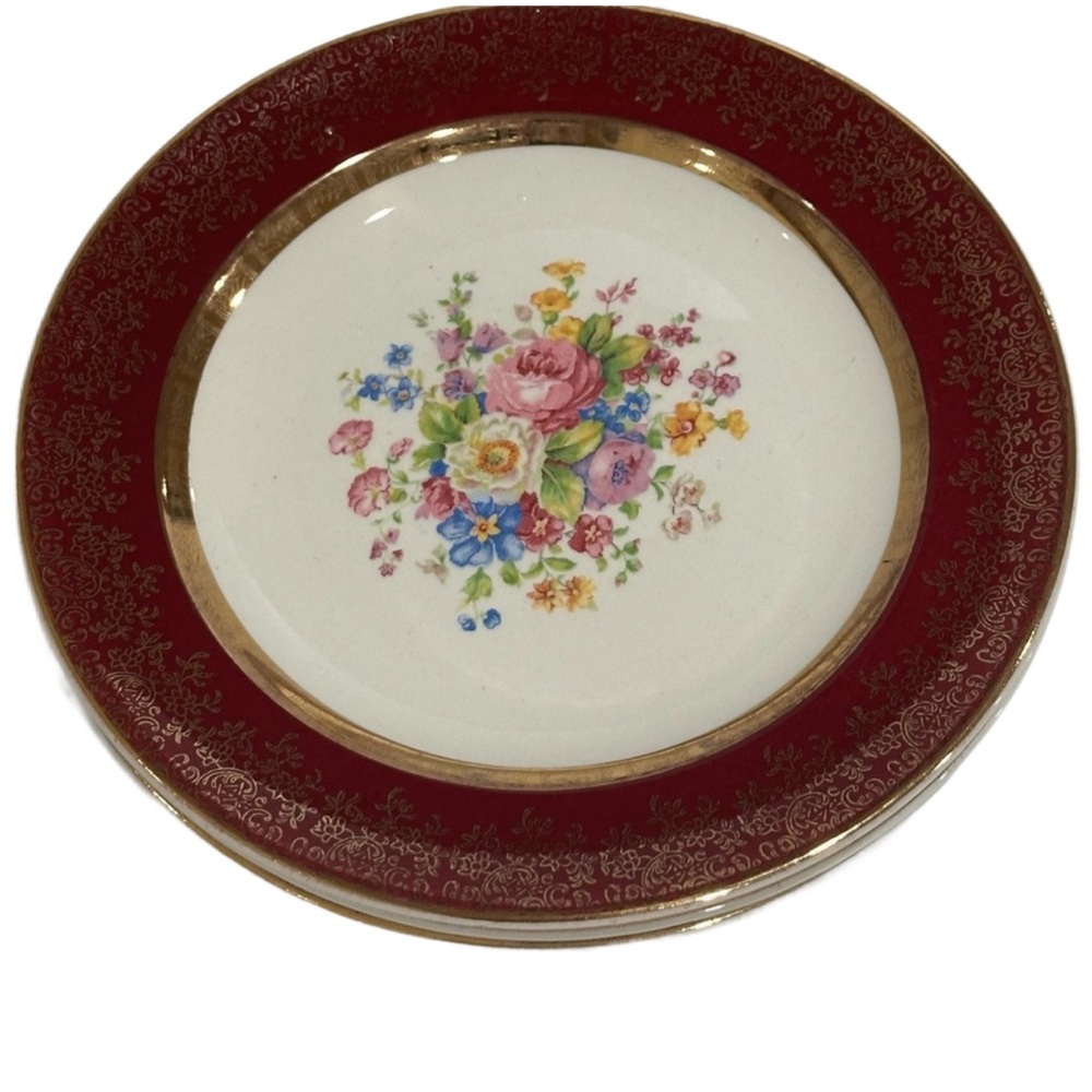 Aristocrat by Salem set of 4 plates